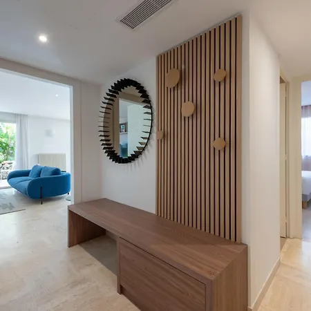 3-br Garden-level Near With Parking Daire Cannes